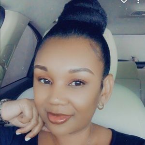 Meet your Posher, Sonia